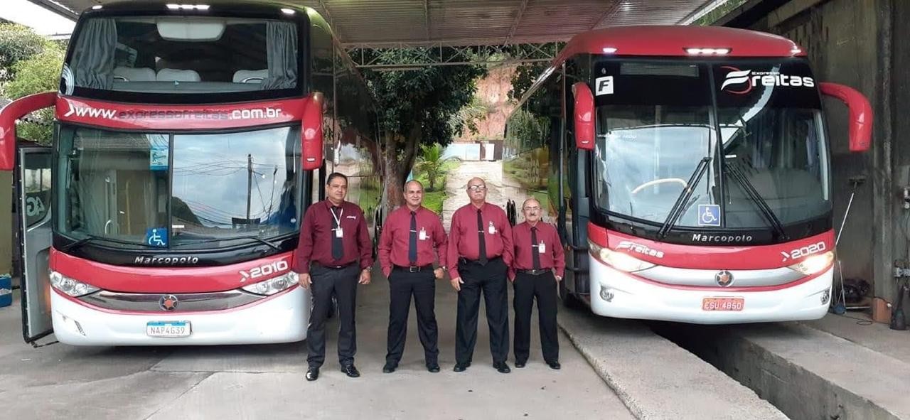 Equipe e frota Expresso Freitas